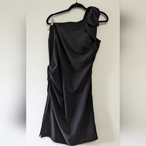 Jacob black One shoulder dress with oversized bow detail - Size L - Picture 1 of 7